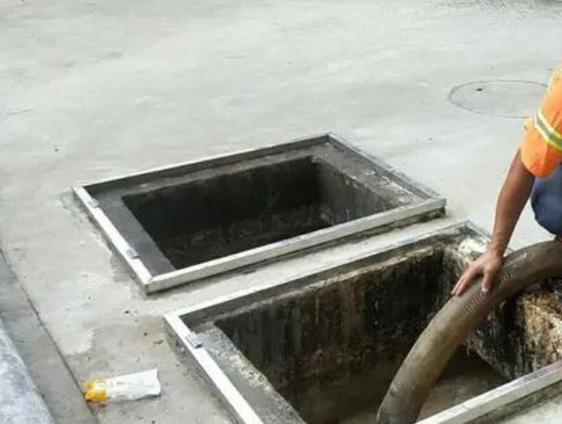 乌审化粪池清理